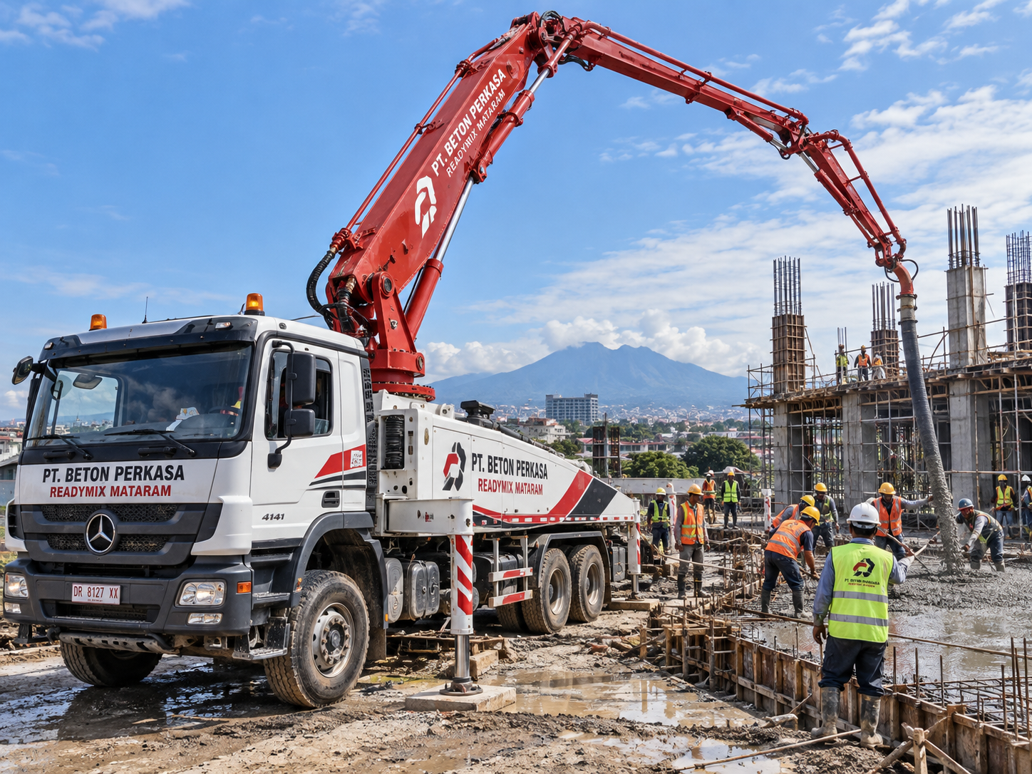 Armada Pompa Beton PT. Beton Perkasa Readymix Mataram di wilayah Lombok Tengah